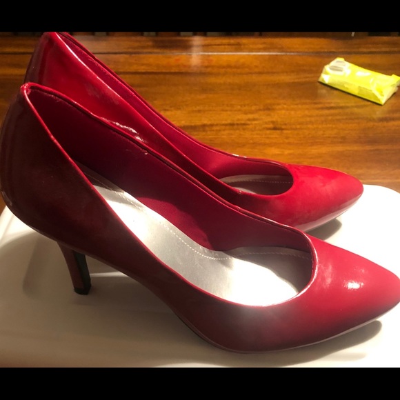 Fiona Heels - Picture 2 of 2